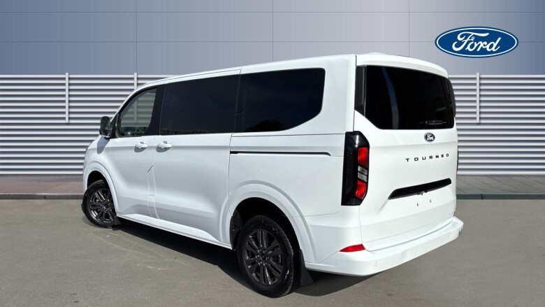 Ford Tourneo Custom 320 L1 Diesel Fwd 2.0 EcoBlue 136ps H1 Titanium 8 seater Auto